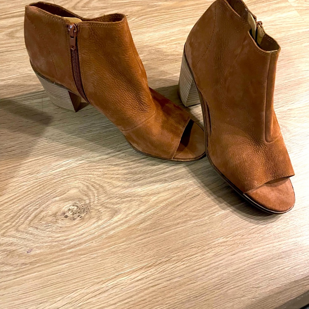 Lucky Brand booties